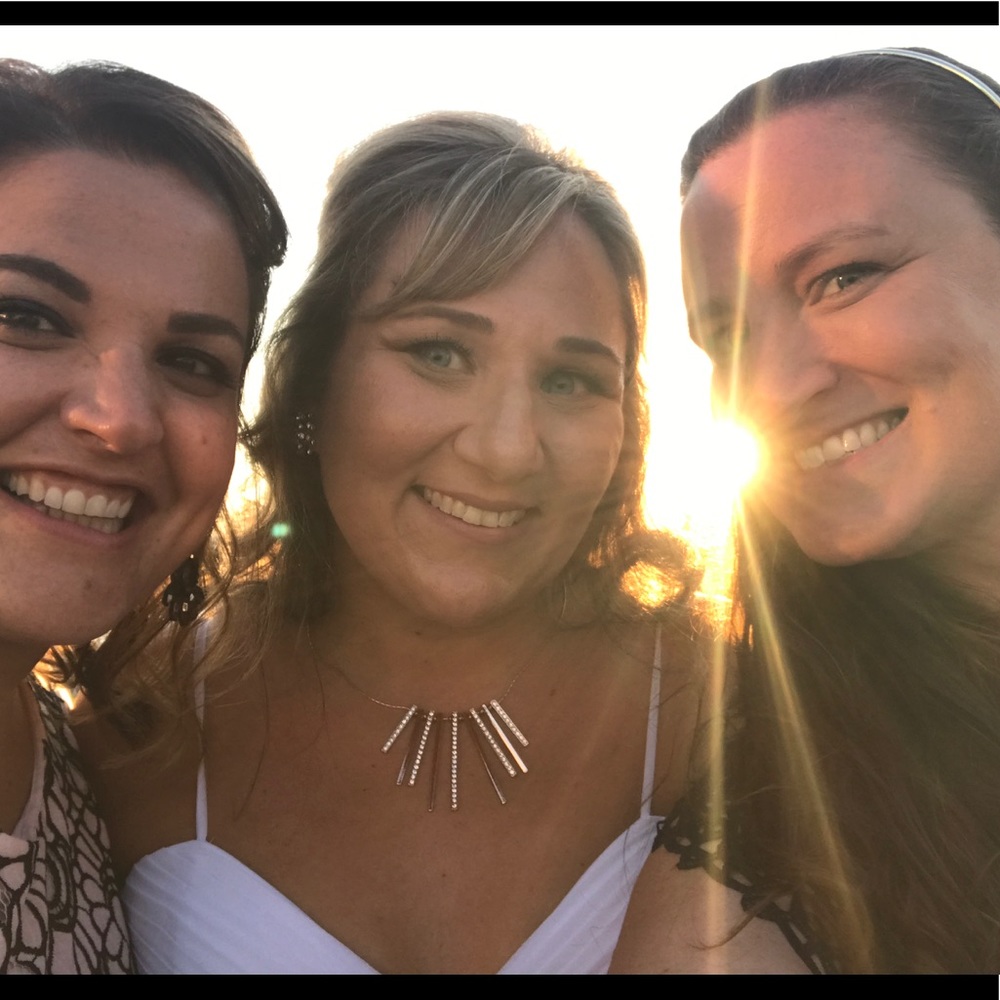 Meet your Posher, Dominique